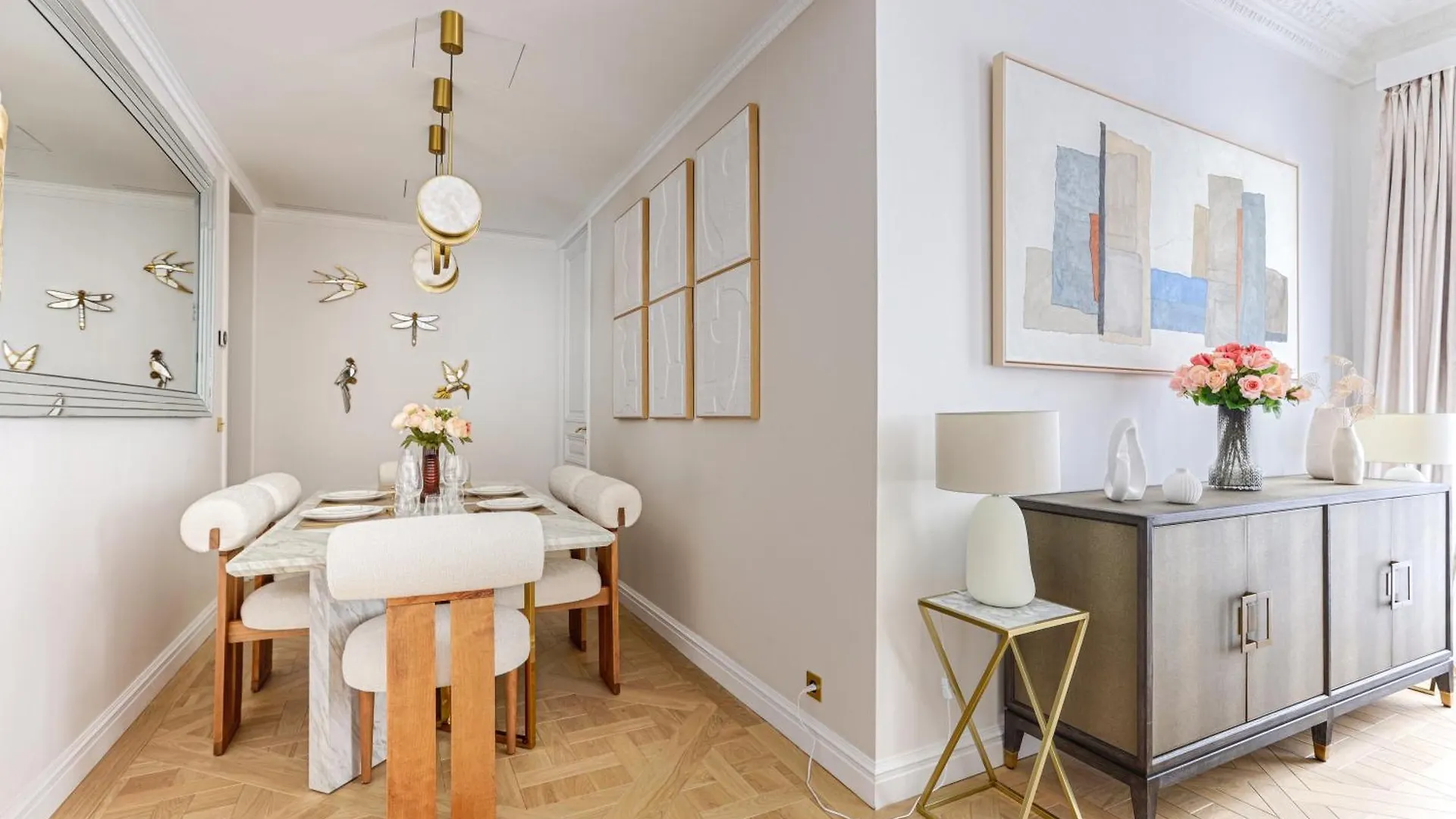 Elegant Luxury For 6 On Champs-elysees * Paris