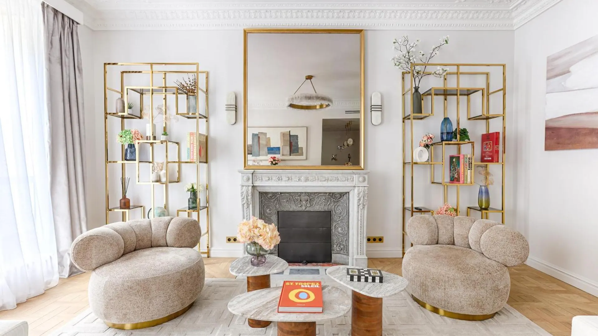 Elegant Luxury For 6 On Champs-elysees * Parigi