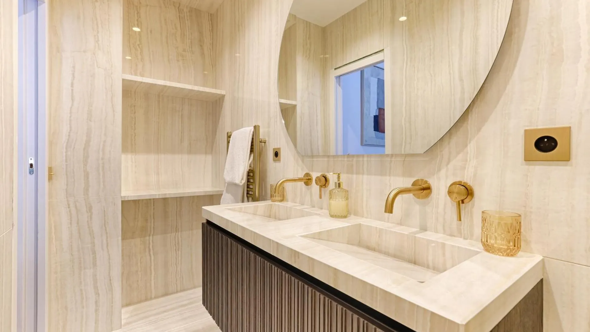 Appartamento Elegant Luxury For 6 On Champs-elysees